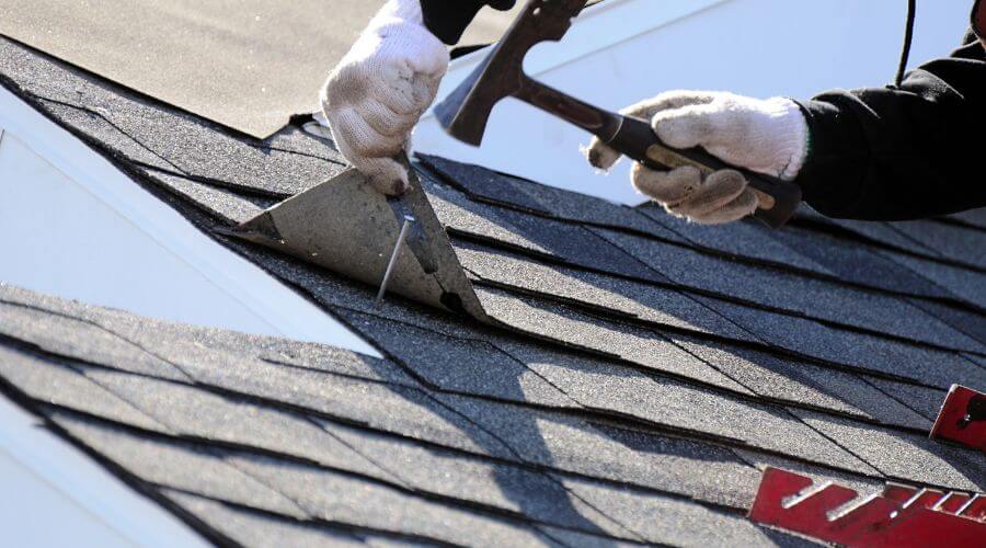 Professional gutter cleaning in Monroe, OK